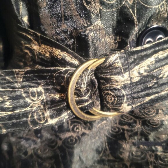 Chico's Black & Gold Owl-Patterned Metallic Blazer - Size 1 (Med/8) - Picture 7 of 12